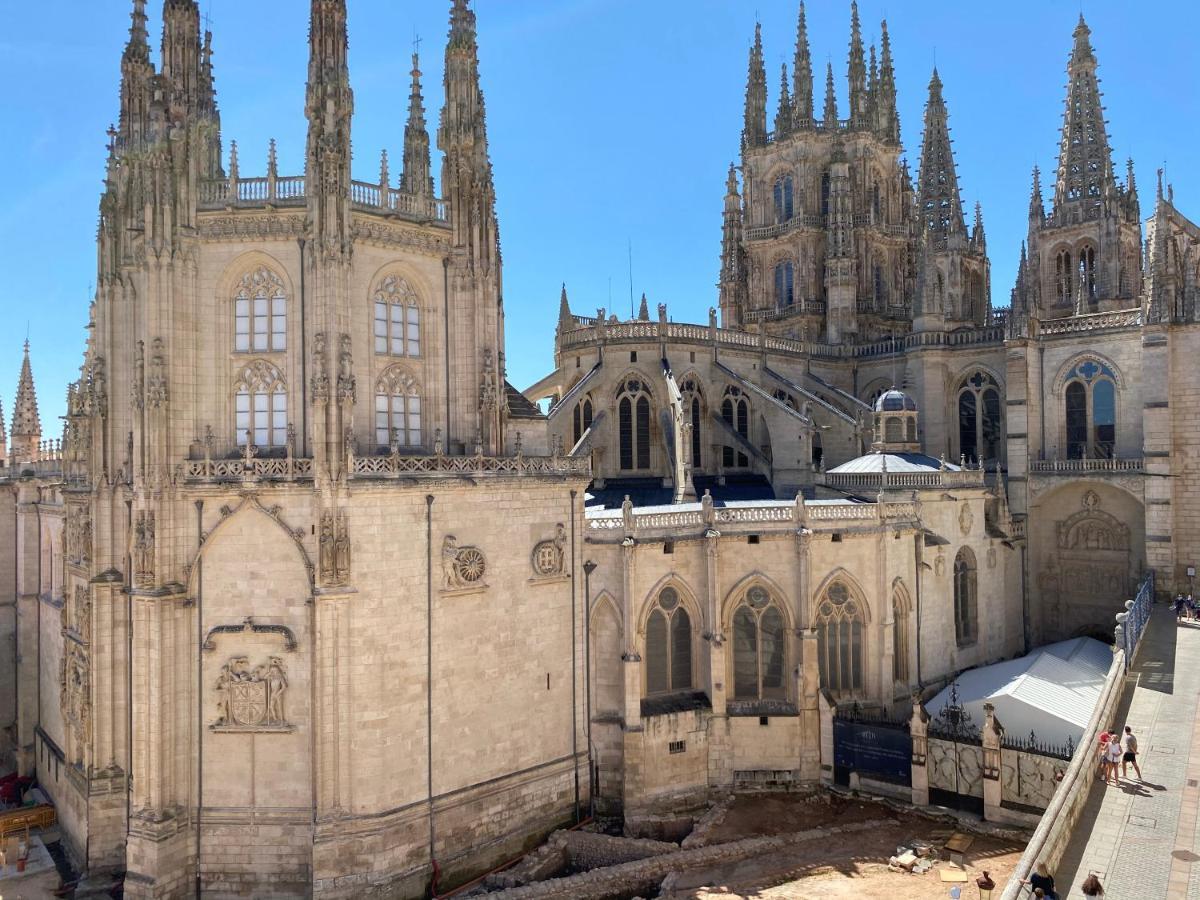 Contemplando La Catedral By Exclusive Burgos Apartments المظهر الخارجي الصورة