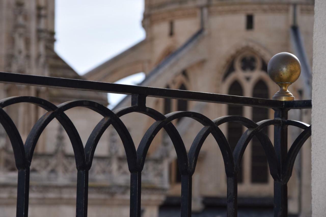 Contemplando La Catedral By Exclusive Burgos Apartments المظهر الخارجي الصورة